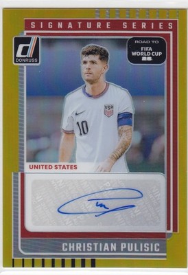 Christian Pulisic 2025-26 Panini Donruss FIFA World Cup Gold Prizm Auto 07/10
