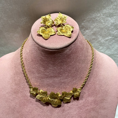 RARE HTF Christian Dior Signed 1980's Gold Tone Leaf Necklace and Earring Set