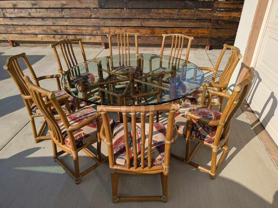 Auténtico juego de comedor de bambú McGuire San Francisco 8 sillas mesa superior de vidrio RARO Foto 2 de 4