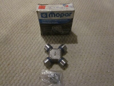 NOS MOPAR DIRECT CONNECTION P3690773 U-JOINT DODGE RAM 1500 5.2 5.8 1999-2006