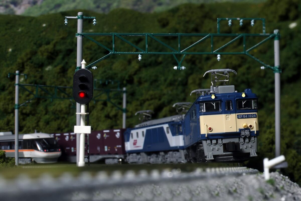 KATO N gauge EF64 1000 General color JR cargo cooler KATO N gauge EF64 1000 General color JR cargo cooler
