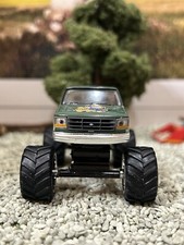 Custom 1/64 Scale 1995 Ford F-250 Smokey Bear Edition