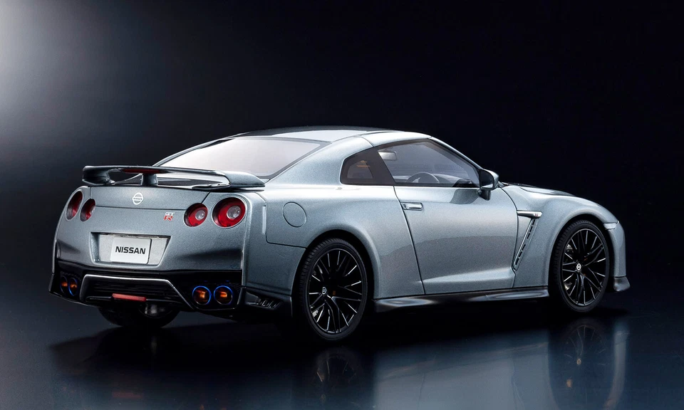 1:18 KYOSHO 2020 NISSAN GT-R GRAY KSR18044GR-B SAMURAI JAPAN LIMITED EDITION - Image 3 of 4