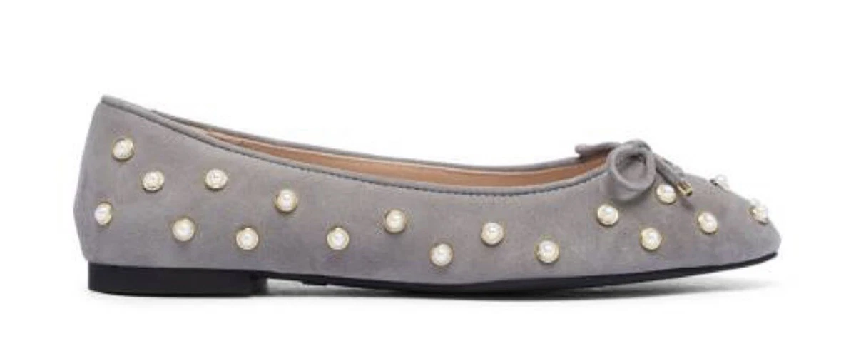 Stuart weitzman deals gabby flats