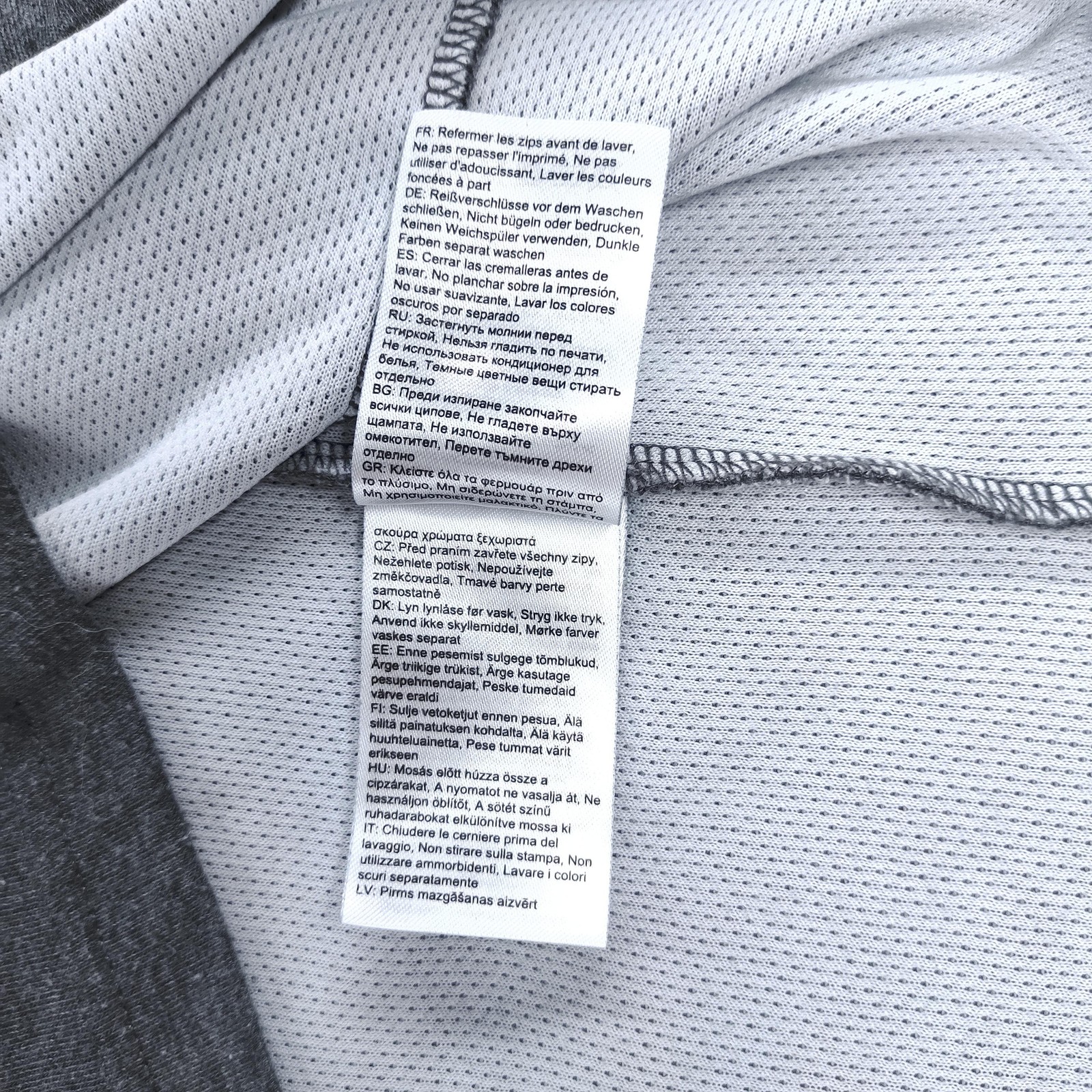 Helly Hansen Pullover Mens Medium Gray Quarter Zi… - image 14