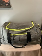 New 24x21 Carry On Trolly Bag Pack Luggage Duffle Bag Gym Bag With Wheels Handle