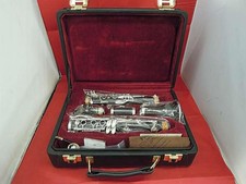 Selmer Clarinet Prologue II Used with Case Well-maintained