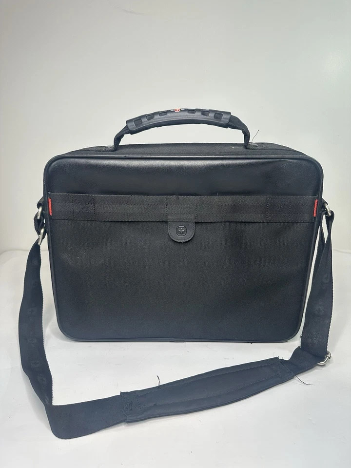 Estuche para computadora portátil Wenger Swiss Bolso de hombro Messenger Maletín de mano Foto 3 de 4