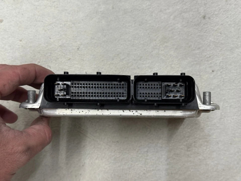 2003-2004 Volkswagen Golf Jetta 2.0L Engine Computer 06A906032MD PROGRAMMED - Image 4 of 4