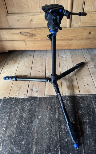 Benro - Aero 4 - A2883F - Video Tripod - Leveling Column And Head - Picture 8 of 9
