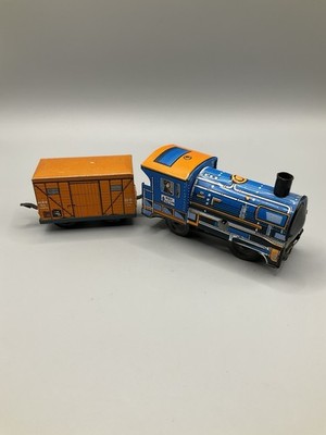Blechspielzeug / Zug / Clockwork Train Set Hungary 1970s / Wind-Up / Lokomotive