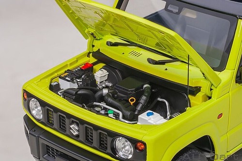 AutoArt 78501 SUZUKI Jimny (JB64) 1:18 NEW in Box KINETIC YELLOW / Black Roof - Picture 6 of 6