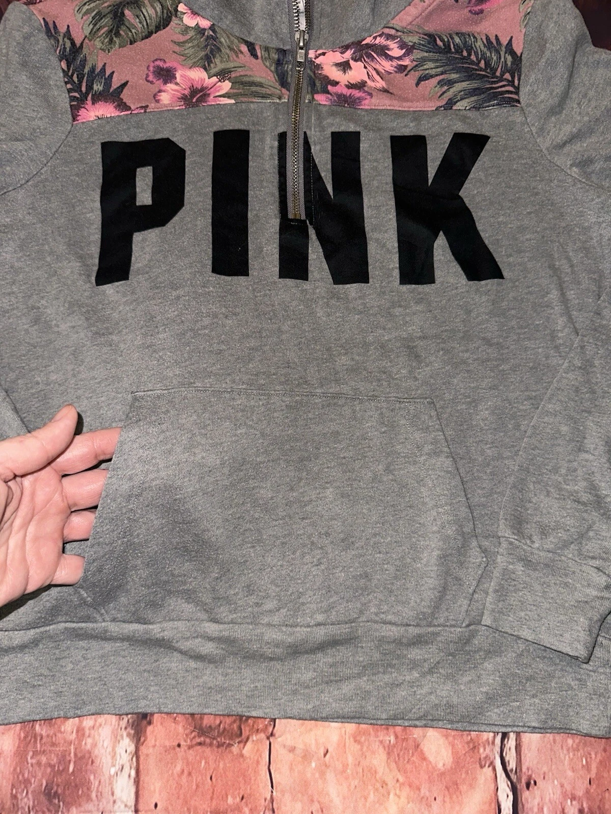 victoria-secret-vs half zip tropical dog logo hoodie