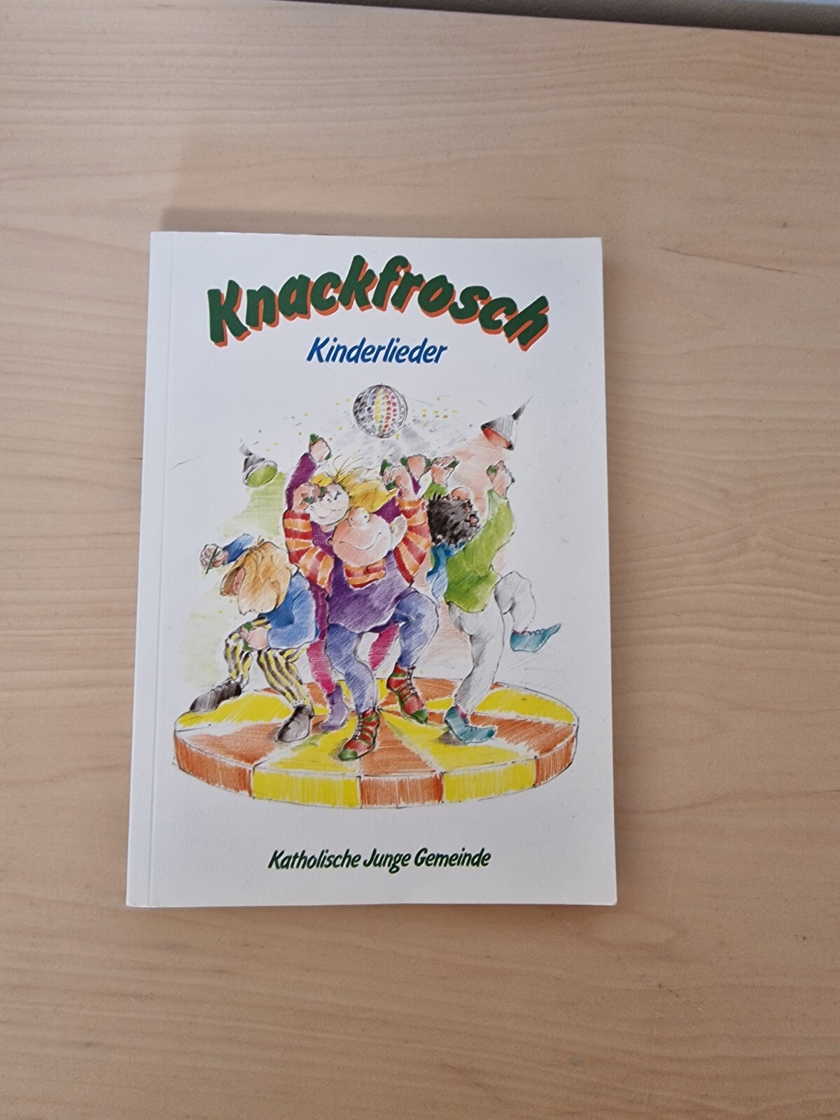 Knackfrosch - Kinderlieder Buch - Katholische Junge Gemeinde