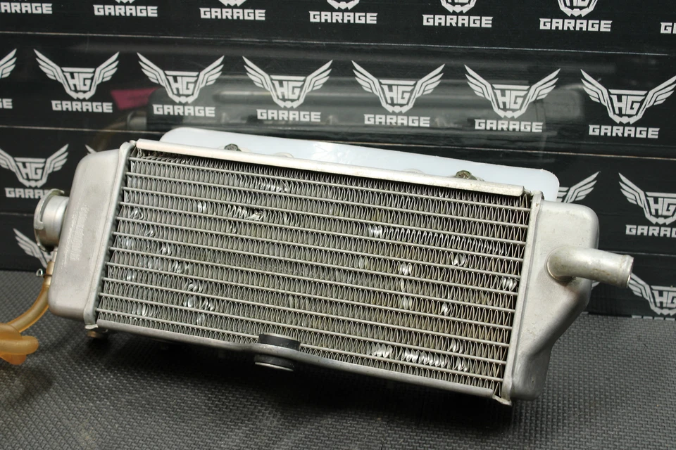 2005 YAMAHA WR450F 03-05 YZ450F REFRIGERADOR DE MOTOR DIREITO FABRICANTE DE EQUIPAMENTO ORIGINAL BOM! - Imagem 4 de 4