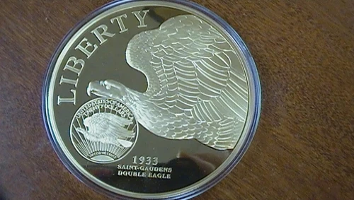 1933 Saint-Gaudens Gold Double Eagle Jumbo Coin Gold Plated American Mint 4" Dia