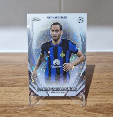 Topps Flagship UCC 2023-24 - Hakan Calhanoglu Inter Milan Ultimate Stage #USC-28