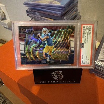 2022 Select Justin Herbert Tri Color Prizm Field #55/75 Chargers PSA 10