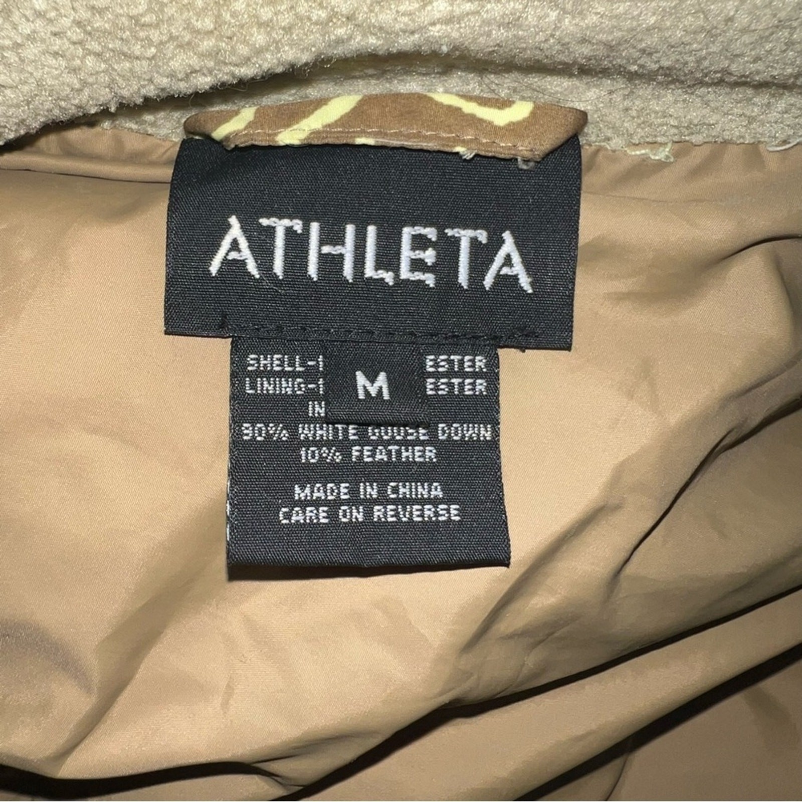 Athleta Goose Down Winter Jacket Women’s Medium - image 10