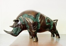 Moderne Bronzefigur Nashorn 34cm lang Bronze Skulptur Tier Figur Statue Rhino