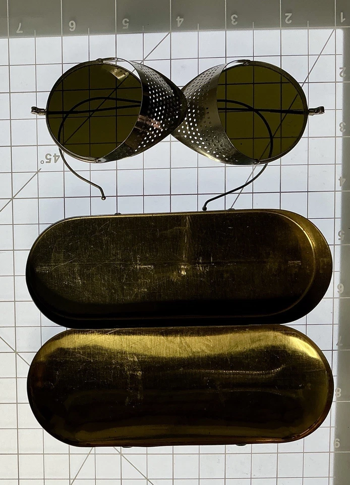 Gafas Willson vintage años 40 estuche de hojalata gafas con patrón de cuero verde Foto 2 de 4