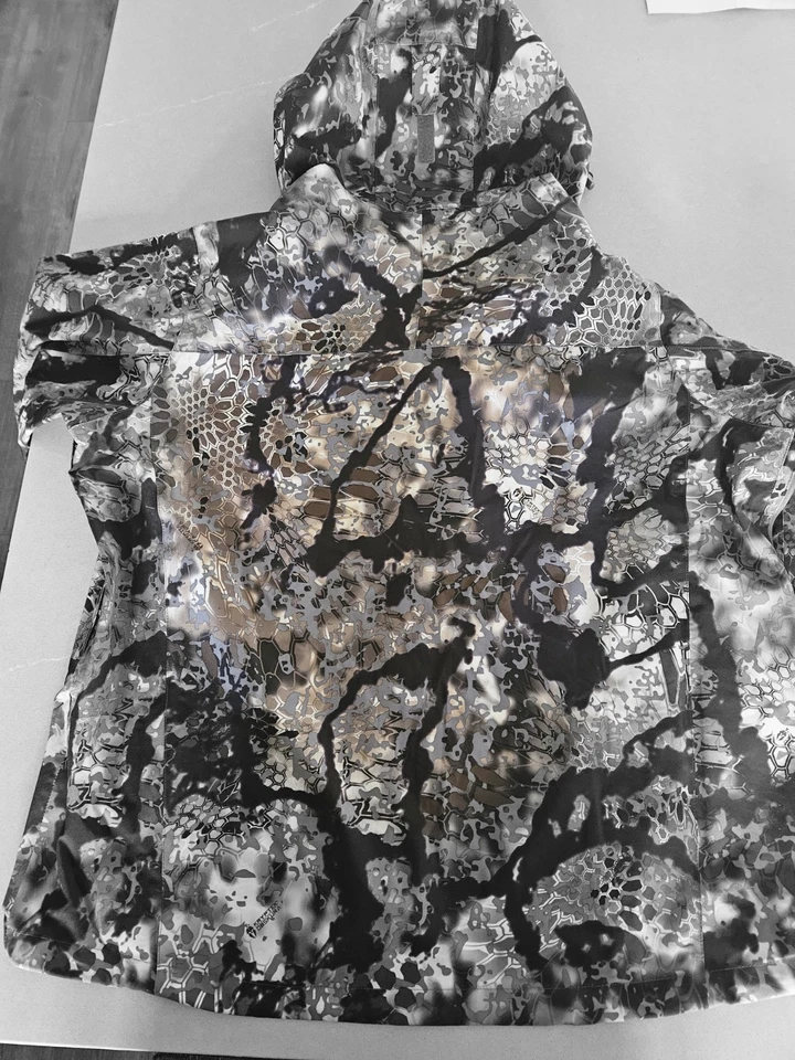 Kryptek Jupiter Rain Jacket Waterproof Mens 2XL Obskura Skyfall Camo Hooded - Image 3 of 4