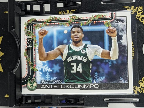 Giannis Antetokounmpo – 2025-26 Topps Holiday Basketball · Base Cards #H43 Giannis Antetokounmpo