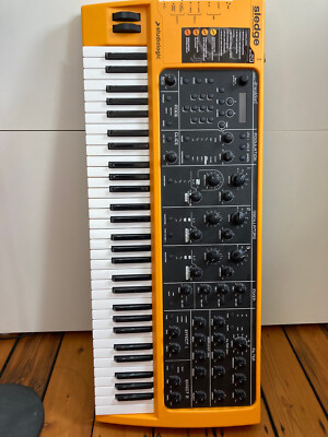 DSP Studiologic Sledge 2.0 Gelb Waldorf Synthesizer, kaum benutzt