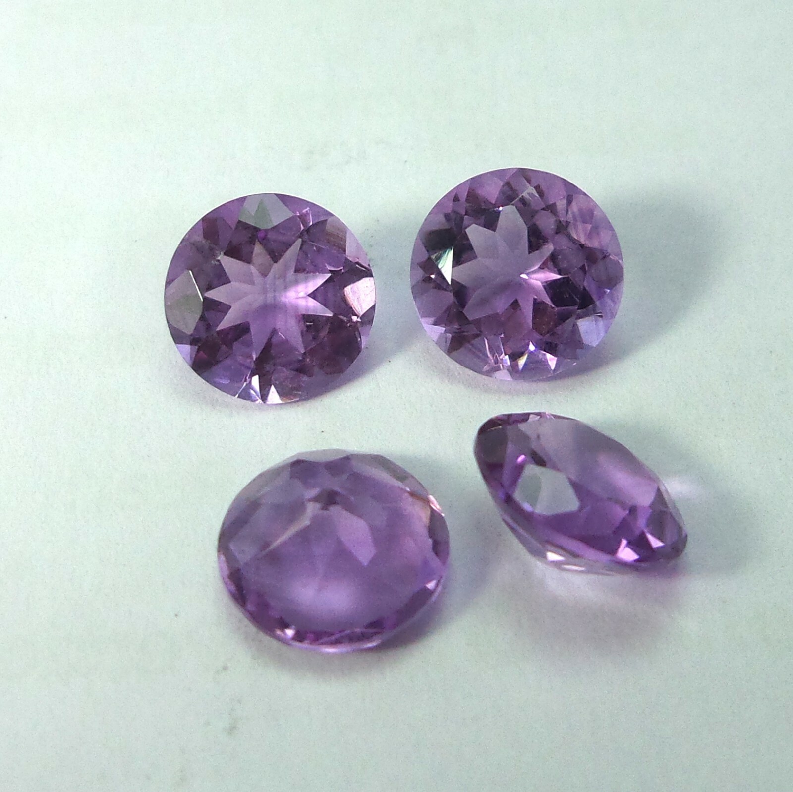 Lot De 30 Pierres Améthyste Taillées Rondes - 11.15 Carats, 4.8-5mm, Transparence, Pour Sertissage