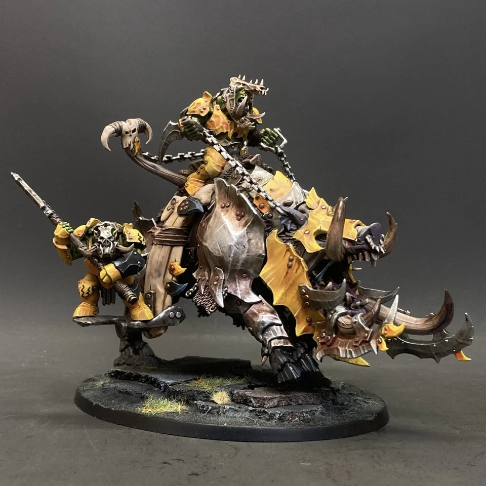 Warhammer Age of Sigmar Tuskboss on Maw-grunta Presale Painted Orruk Warclans GW - Image 2 of 4