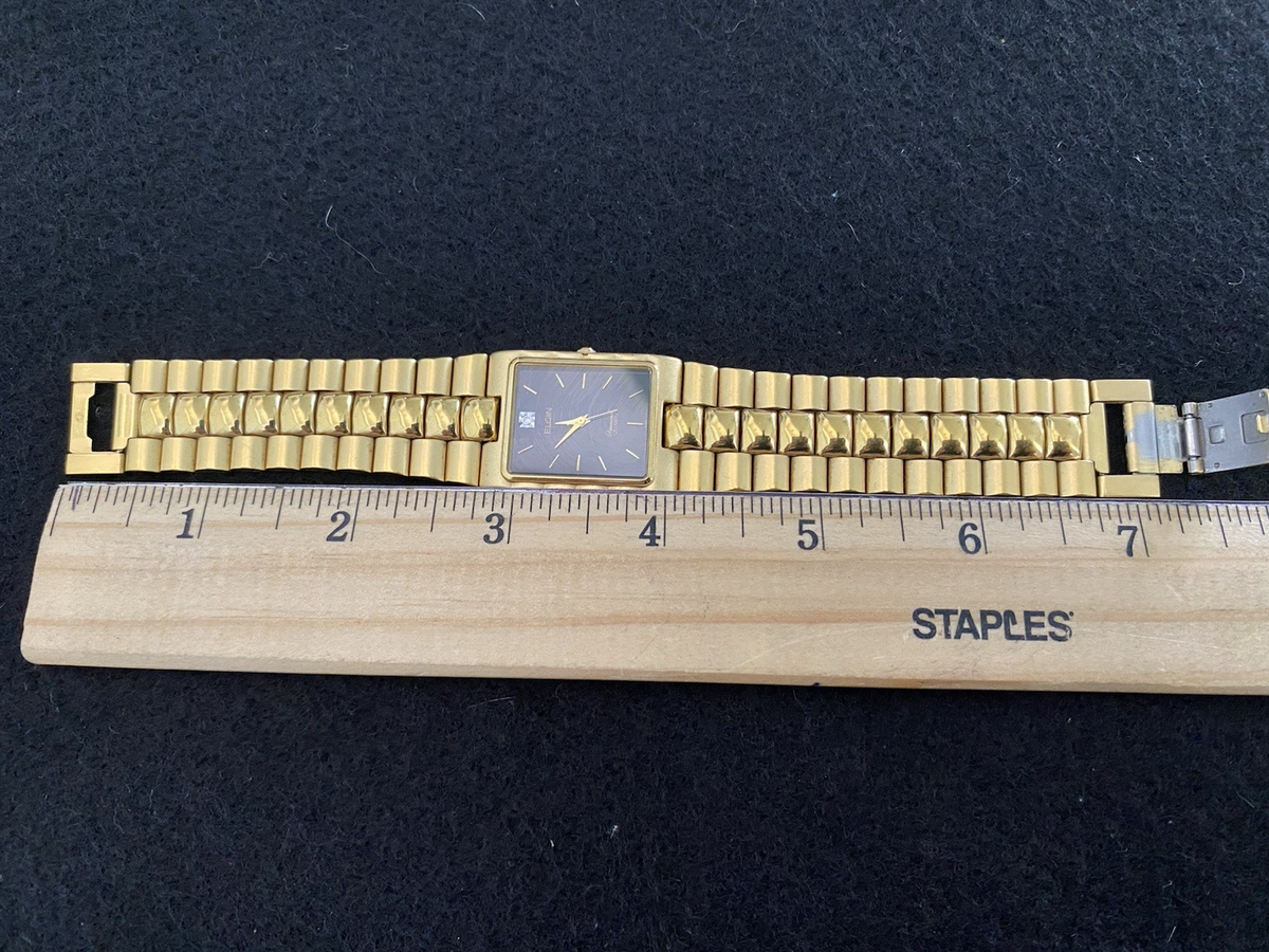 A Working Vintage Elgin Diamond Quartz Wrist Watch FM122-007 6L32