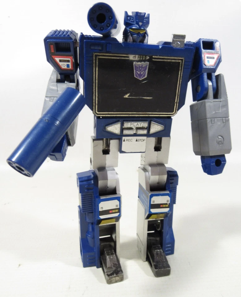 G1 Transformers 1984 VTG Soundwave w/ Buzzsaw 100% Complete Figures Pre-Rub - Image 3 of 4