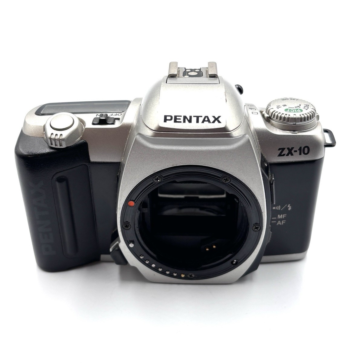 ペンタックス Z―10 Pentax ZX-10 Film Camera Body Only - For Parts or Repairs Only