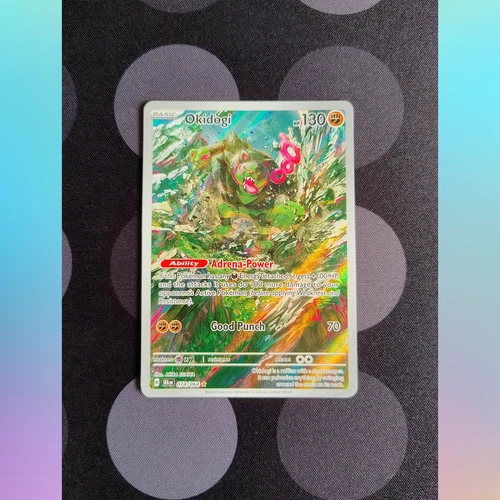 Okidogi - 074/064 - Illustration Rare - Shrouded Fable - Pokemon TCG Card - NM