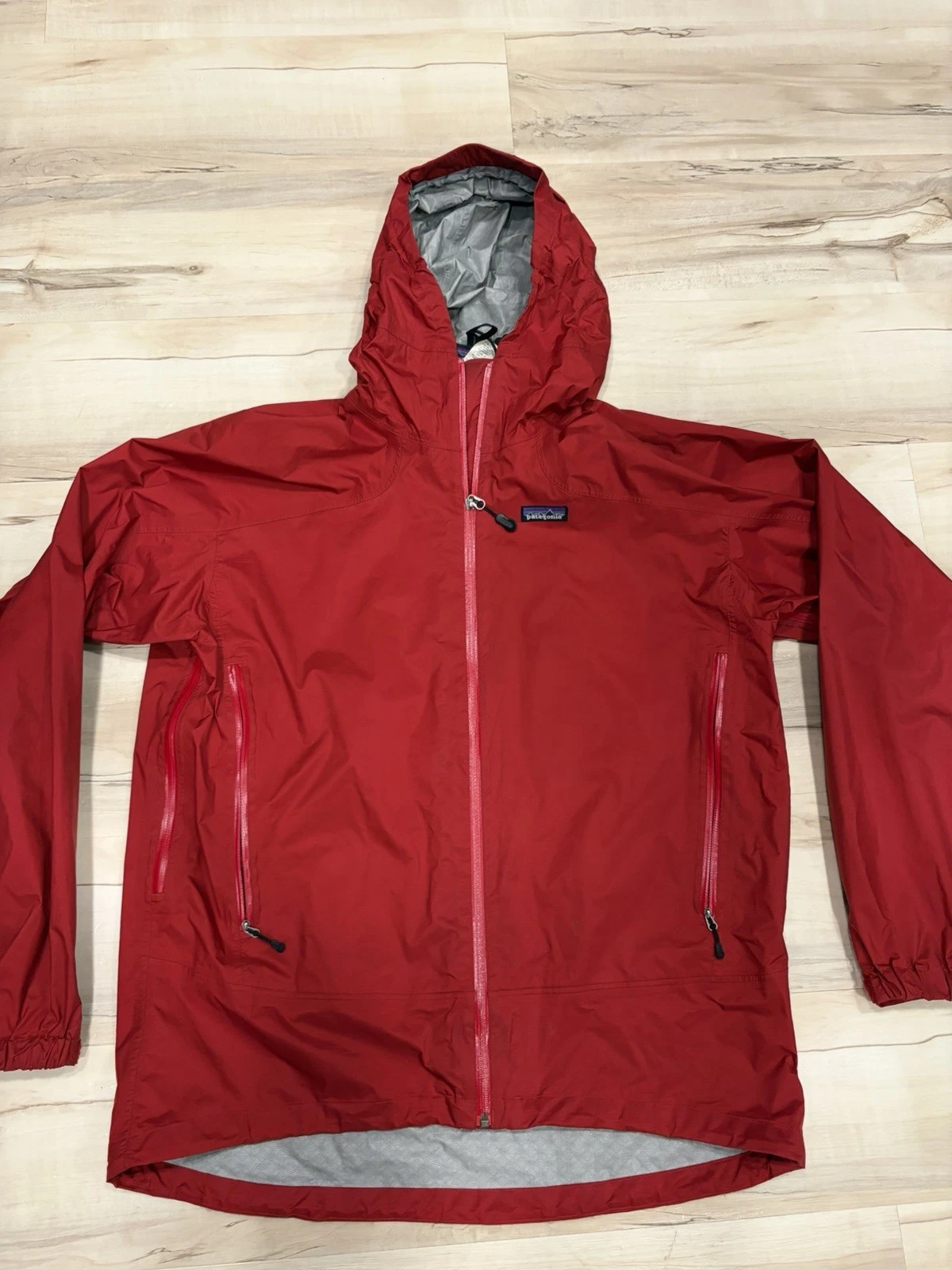 Patagonia Rainshadow Waterproof Hiking Jacket RED Size L
