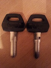 2 Schlüsselrohlinge / Schlüssel Saab 900, Baujahr 1978-1993
