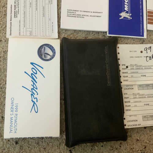 1999 Dodge Caravan Owners Manual With Case OEM Warranty Papers Lot Vtg - Picture 5 of 6