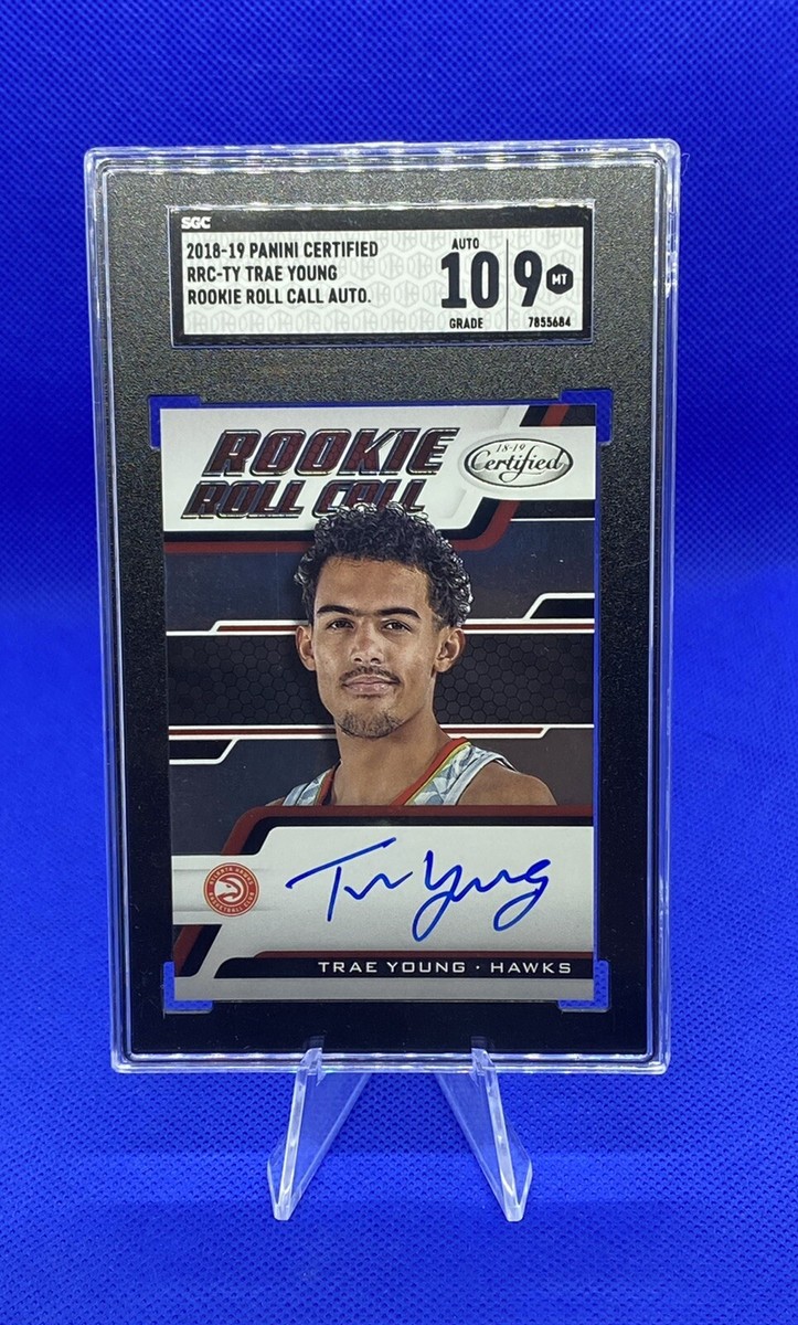 Trae young rookie roll call auto