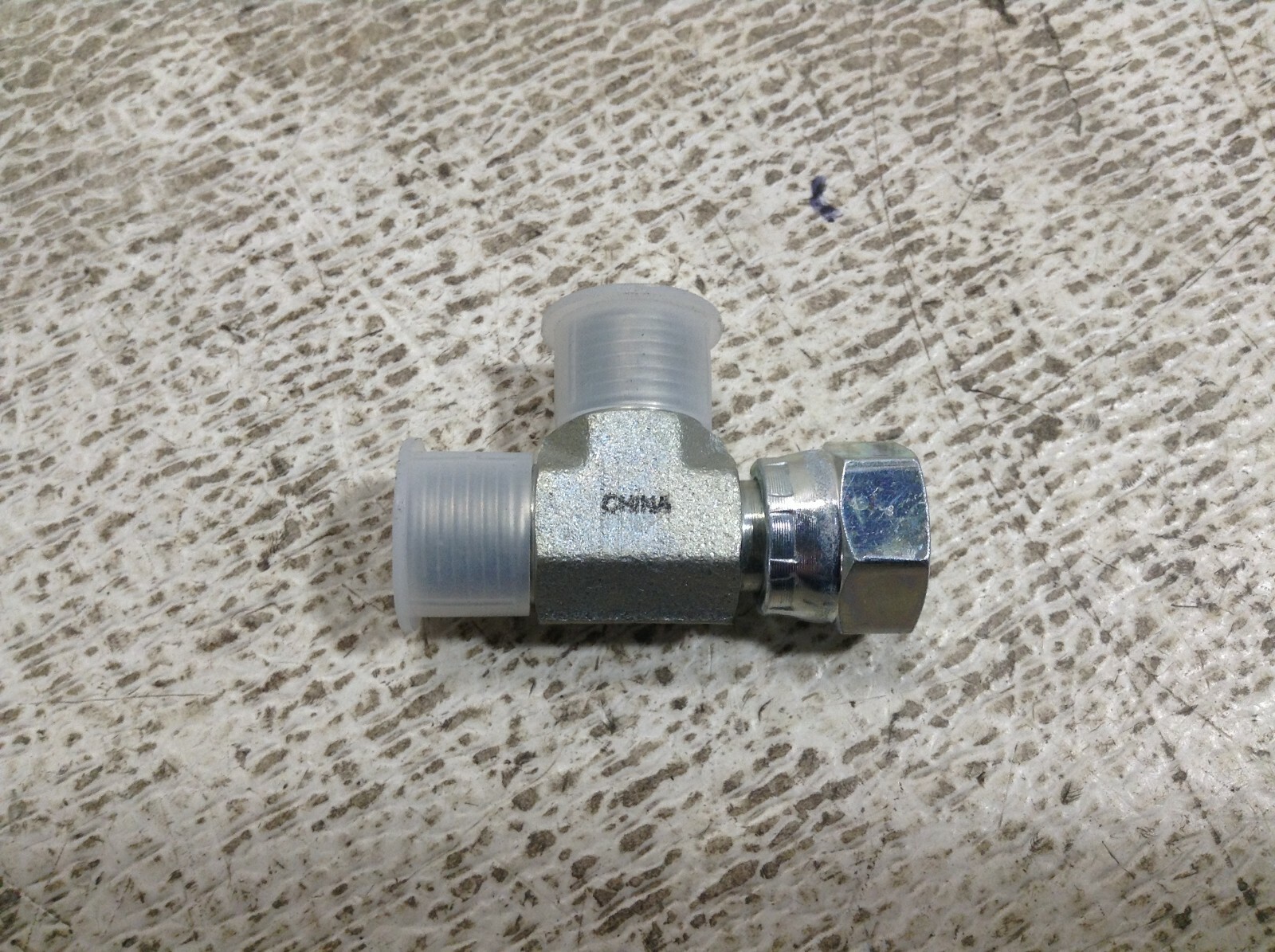 TE T Fitting Hydraulic Connector 11/16" New (TSC) eBay