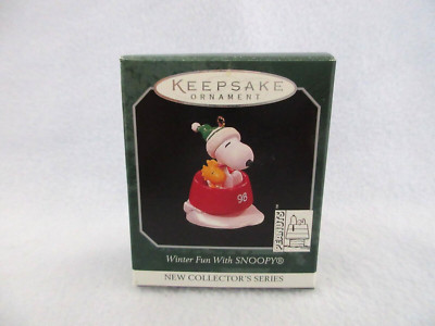 Winter Fun With Snoopy #1 1998 Hallmark Peanuts Miniature QXM4243