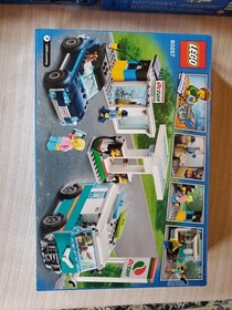 Lego Huge Lot City 60256 Service Station 60244 Police 60139 Mobile Command...