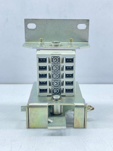 ABB UXAB309300301 N.5 Auxiliary Contacts To Signal Inserted Position Unimotor - Picture 8 of 16