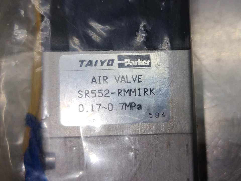 Válvula de ar solenóide Parker Taiyo tamanho pequeno SR552-RMM1RK **NOVA** - Imagem 2 de 4