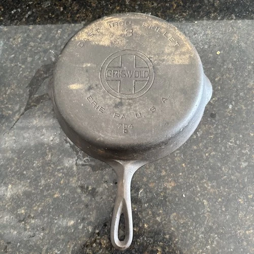 Vintage Griswold Cast Iron Skillet Large Block Logo No 8 704G 10 Inch Pan 1930s