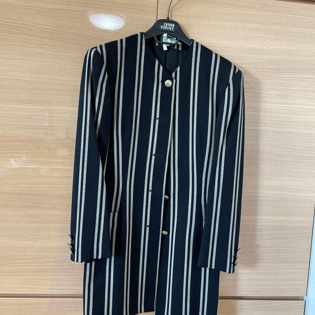 USED GIANNI VERSACE JACKET ACCEPTABLE