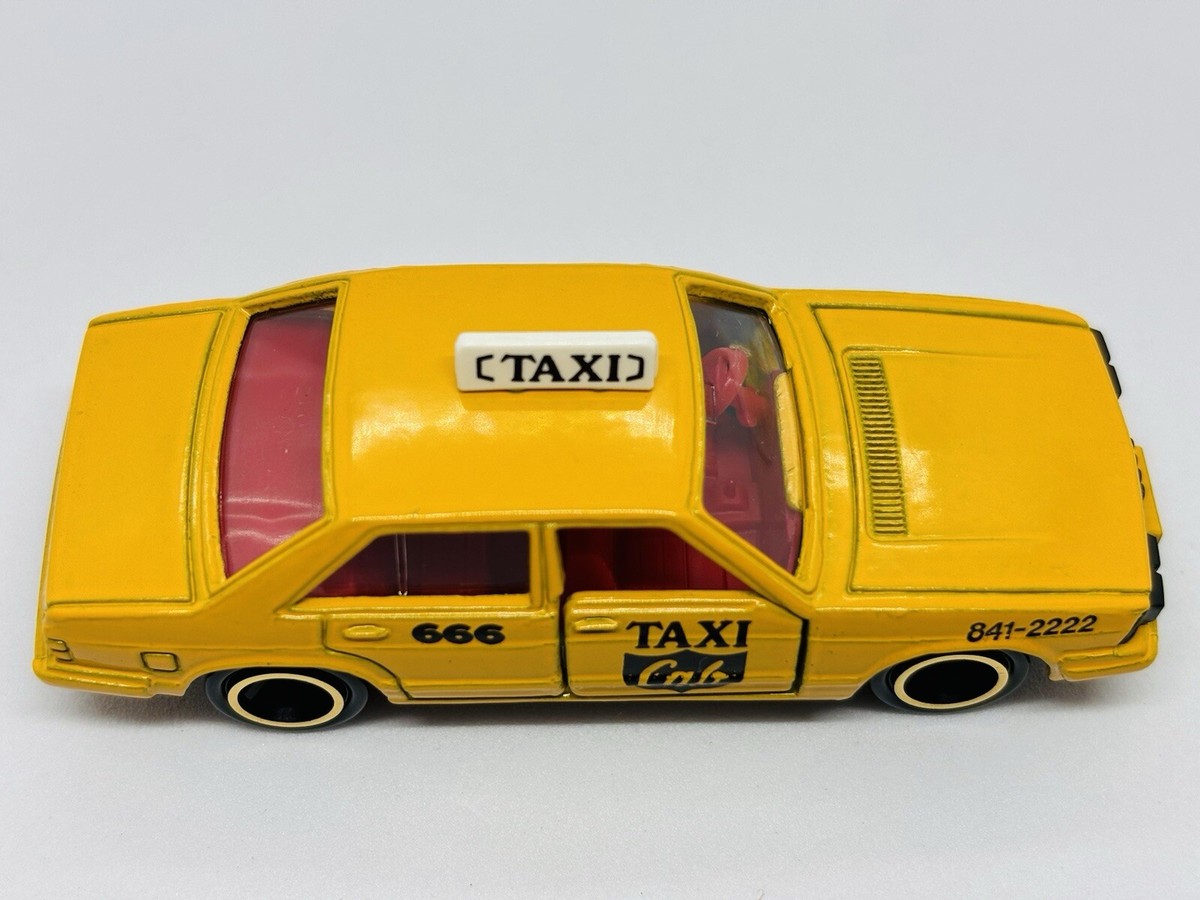 Tomica Tomy F32-2-3 Audi 5000 Turbo - Taxi Cab - Loose