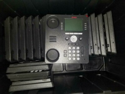 20 Avaya 9608 Voip IP phones with handsets & stands
