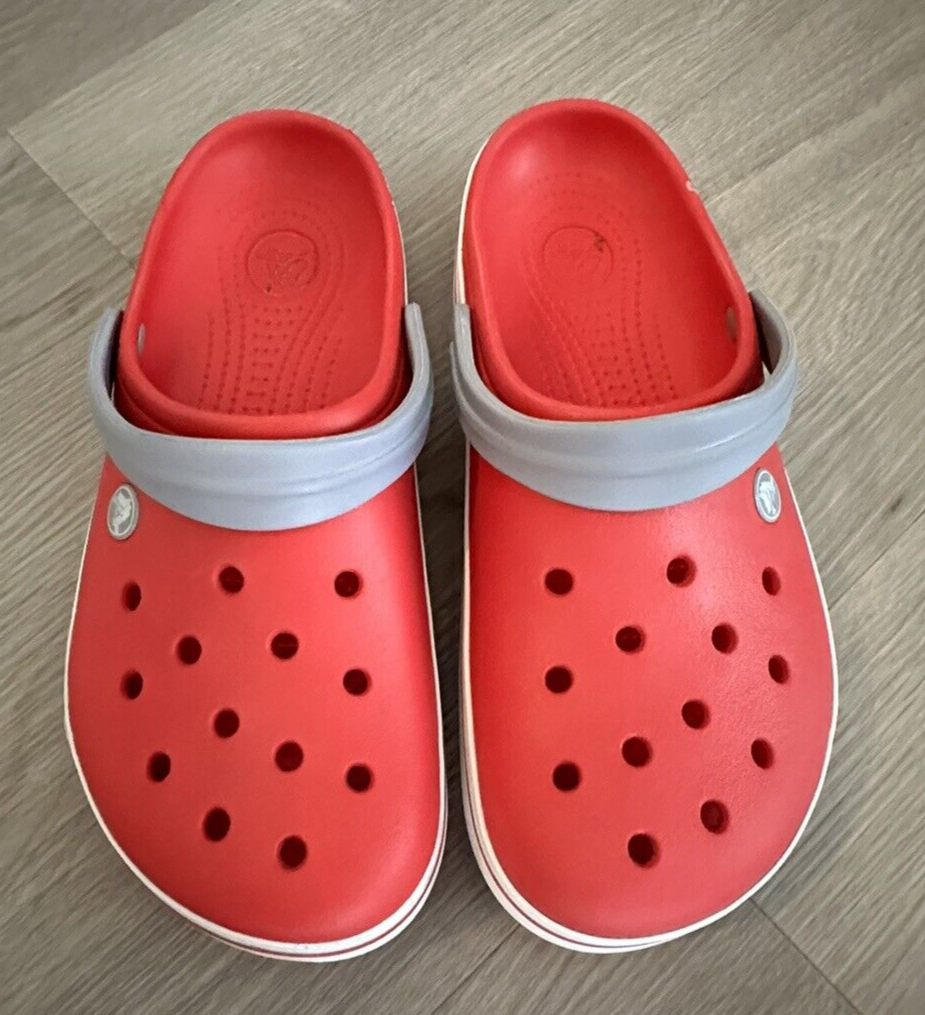 CROCS Ohio State Buckeyes Classic Clogs Men’s Sz  9 Red White Shoes Collegiate