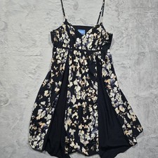 Simply Vera Wang Women's Floral Dress Sleeveless Handkerchief Hem Blue Floral S.