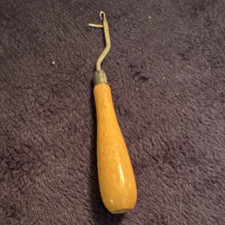Wood Handle Rug Hooking Tool, Bent Metal Hook Primitive Hand Hook